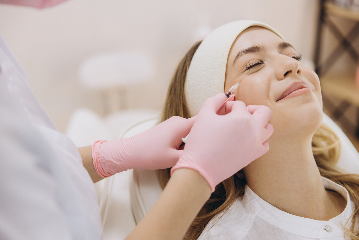 Numbing Cream: A Brief Guide 2 Aesthetics shop UK Numbing cream practitioner