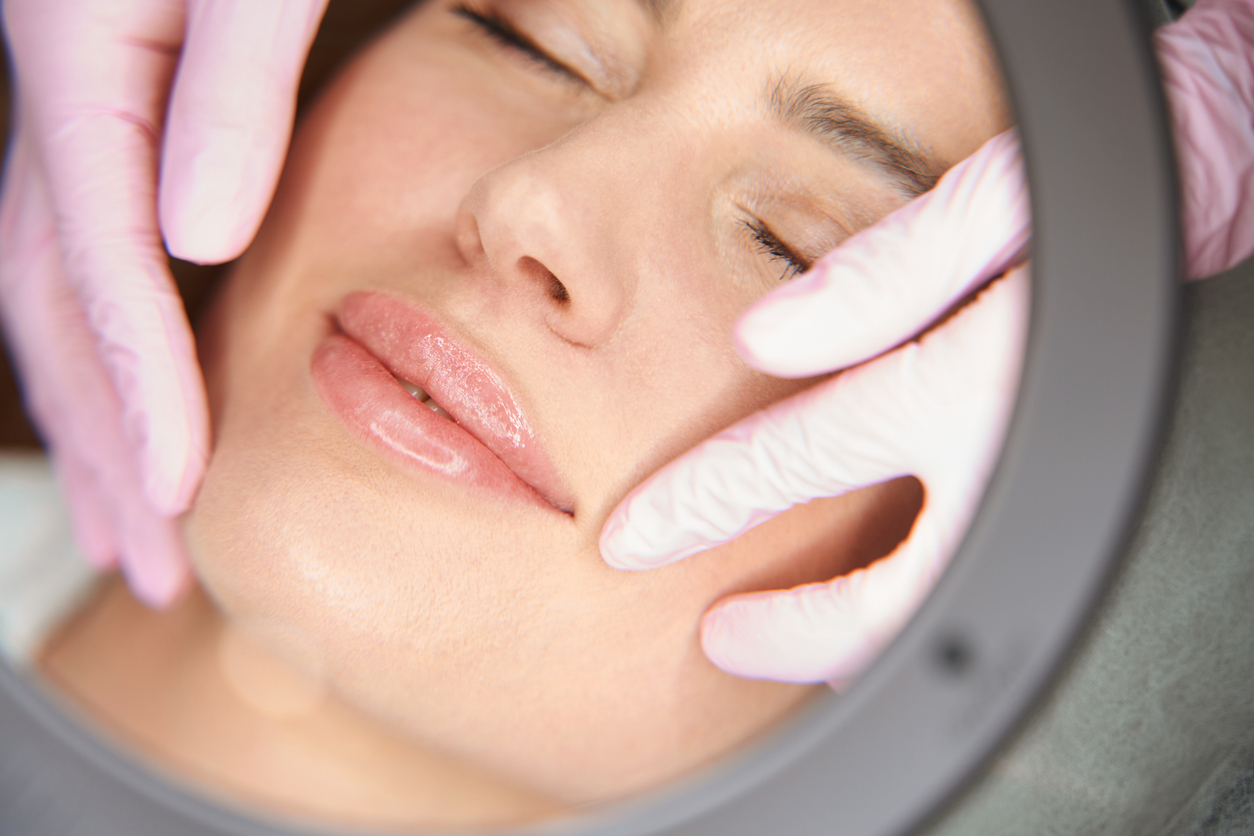 Numbing Cream application Aesthetics shop UK